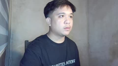 Snapshot of urscott_asiandestroyer chatting on February 10, 6:23 pm Miguel online show from February 10, 6:23 pm