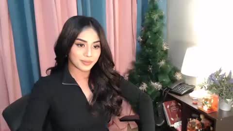 JUST CALL ME CALI online show from October 8, 3:09 pm