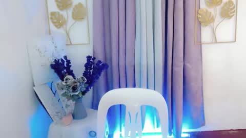 JUST CALL ME LLANA online show from November 10, 5:12 pm