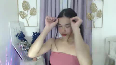 JUST CALL ME LLANA online show from January 7, 12:40 pm