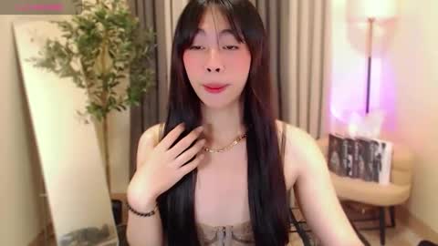 Snapshot of ursexxy_abby chatting on May 21, 7:37 am abby online show from May 21, 7:37 am