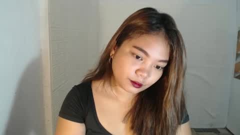 Snapshot of ursexy_ash chatting on February 27, 12:13 pm ash online show from February 27, 12:13 pm