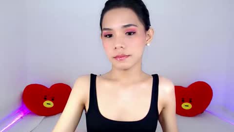 Snapshot of ursexydelancy_ chatting on February 26, 8:24 am Cute Delancy online show from February 26, 8:24 am