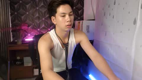 ursweet_jade online show from October 3, 10:45 am