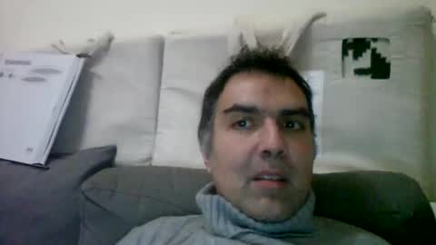 Snapshot of uruk1981 chatting on January 19, 1:21 am uruk1981 online show from January 19, 1:21 am