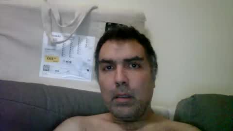 Snapshot of uruk1981 chatting on January 19, 9:23 pm uruk1981 online show from January 19, 9:23 pm