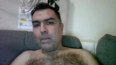 Snapshot of uruk1981 chatting on February 6, 12:54 am uruk1981 online show from February 6, 12:54 am