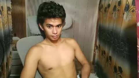 urwild_fuckerxx online show from June 7, 1:54 am