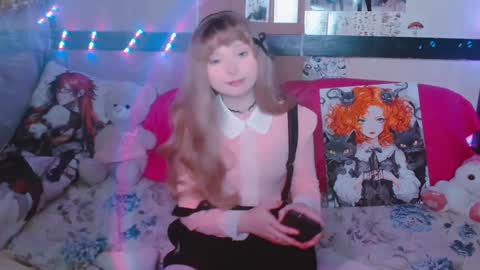 Snapshot of usagi_blush chatting on December 1, 9:37 pm Usagi Blush online show from December 1, 9:37 pm