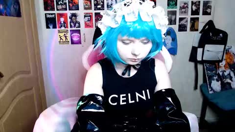 Snapshot of usagi_blush chatting on September 27, 10:26 pm Usagi Blush online show from September 27, 10:26 pm