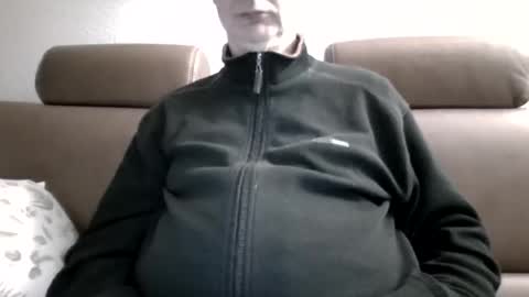 use2020 online show from October 18, 7:47 pm