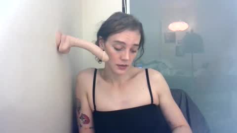 Snapshot of usedbooty chatting on February 8, 3:52 am Bianca Winter online show from February 8, 3:52 am