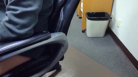 useemie online show from December 22, 11:46 pm