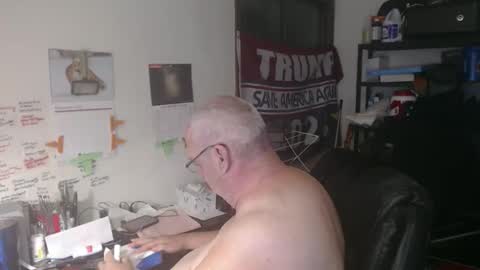 Eric online show from November 17, 12:11 pm