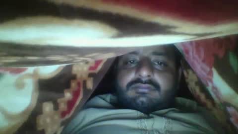 Snapshot of usman184 chatting on January 27, 9:11 pm Mian184 online show from January 27, 9:11 pm