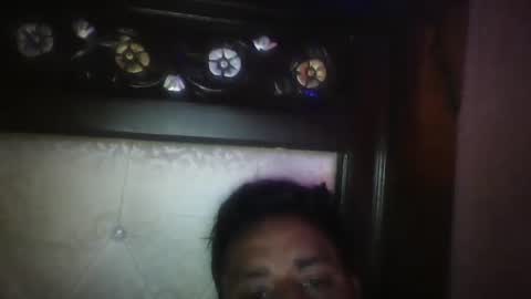 Snapshot of usman184 chatting on February 23, 8:06 am Mian184 online show from February 23, 8:06 am