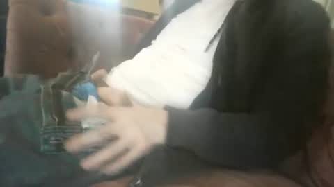 usr0369 online show from November 5, 11:21 am