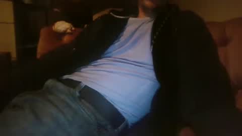 usr0369 online show from November 6, 12:33 am