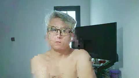 uuuffuu online show from November 5, 1:38 am