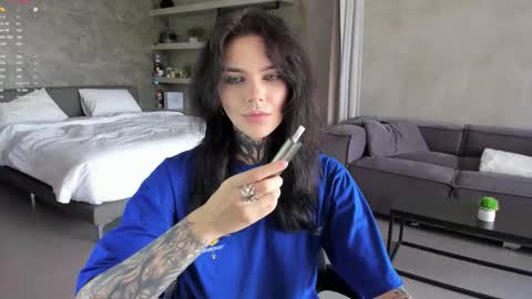 Eva online show from December 17, 8:20 am