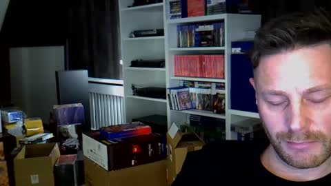 uwvvlvip online show from December 15, 12:15 am