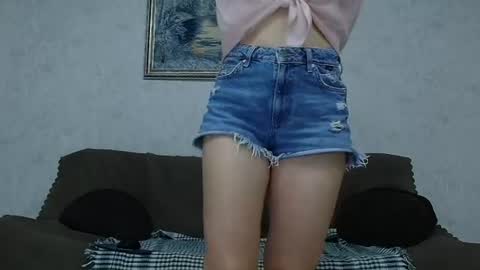 Valensiya online show from August 2, 7:12 pm