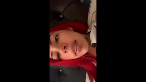 Snapshot of vaalen_ chatting on September 13, 3:12 pm valentina online show from September 13, 3:12 pm