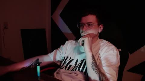 vacation__ online show from November 27, 3:47 pm