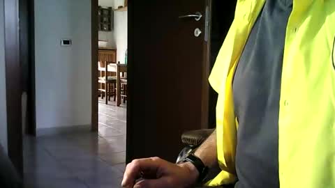 vaghezza online show from April 17, 7:44 am