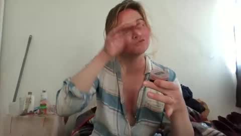 vagimosa online show from December 4, 7:55 pm