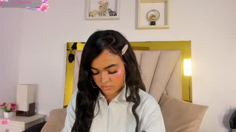 vahioleth  online show from February 20, 3:47 am