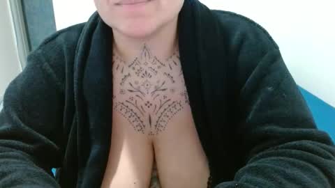 Vah Oliver online show from February 27, 2:22 am