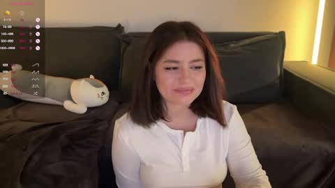 Snapshot of vaiee chatting on February 19, 4:44 pm Valery online show from February 19, 4:44 pm