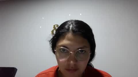 Snapshot of vainilla_cam chatting on March 5, 1:34 am Vainilla online show from March 5, 1:34 am