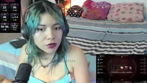 Vaiolet1314 online show from January 11, 1:43 am