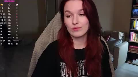 Val online show from November 23, 8:08 pm