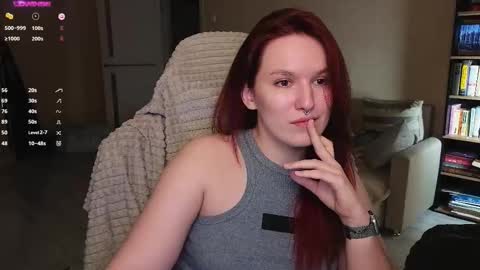 Val online show from February 3, 8:03 pm