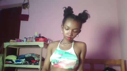 valencia302364 online show from December 6, 5:33 pm
