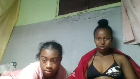 Snapshot of valencia309220 chatting on July 6, 9:17 pm valencia309220 online show from July 6, 9:17 pm