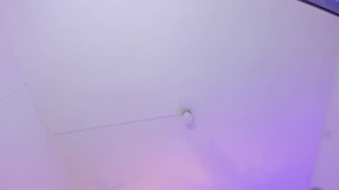 Snapshot of valenn__smith chatting on January 25, 4:03 pm Valentina online show from January 25, 4:03 pm