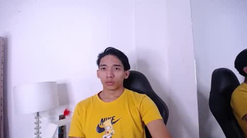 Snapshot of valenorlerot chatting on October 19, 4:57 am Valenor online show from October 19, 4:57 am