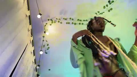   Valentin  independent Cam Boy     online show from March 18, 5:54 am