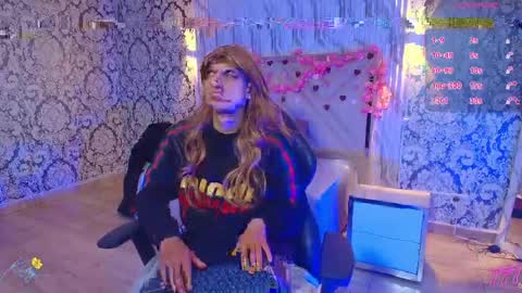 valentin_tay1 online show from May 7, 4:29 am