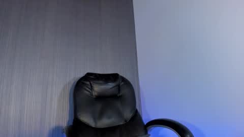 Valentina  Dolls online show from February 2, 8:29 pm