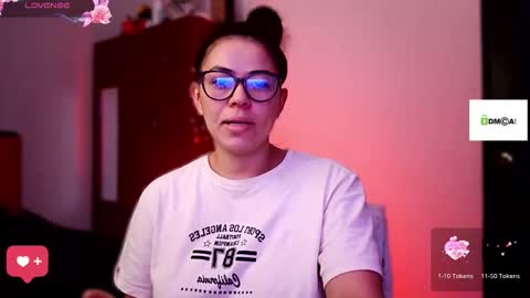 Snapshot of valentina_nappi96 chatting on November 23, 3:12 pm VALE online show from November 23, 3:12 pm