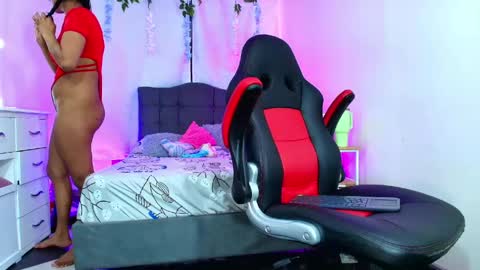 Snapshot of valentina_y_sneiderr chatting on June 9, 3:40 am valentina_y_sneiderr online show from June 9, 3:40 am