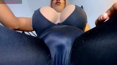 valentinabigcock23 online show from October 4, 1:09 pm