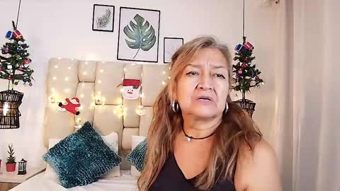 Ana online show from December 30, 5:44 pm