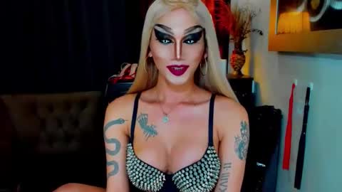 valentinadom95 online show from March 23, 5:17 pm