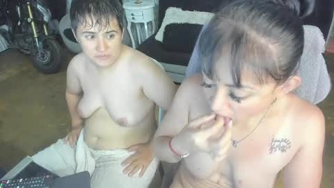 Snapshot of valentinaextreme chatting on May 7, 12:27 am valentina online show from May 7, 12:27 am